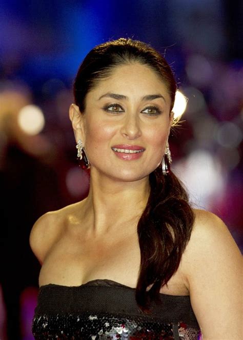 hindi sexy picture|Kareena Kapoor photos: 50 rare HD photos of。